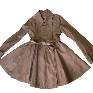 BB Dakota Women’s Khaki Coat